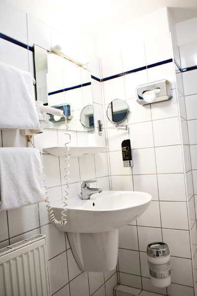 Batavia Hotel 3*