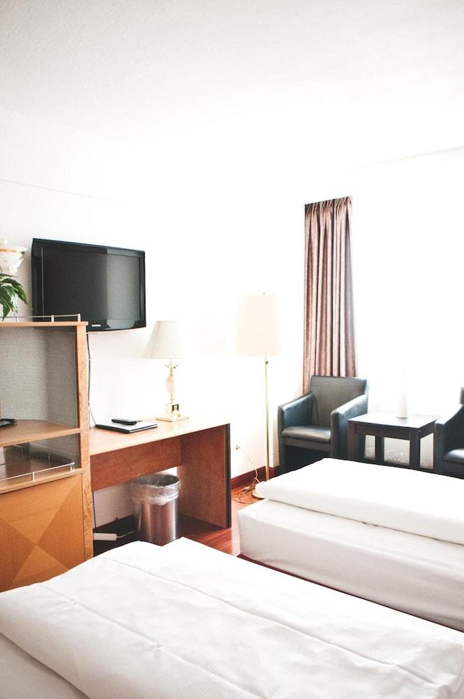 Batavia Hotel